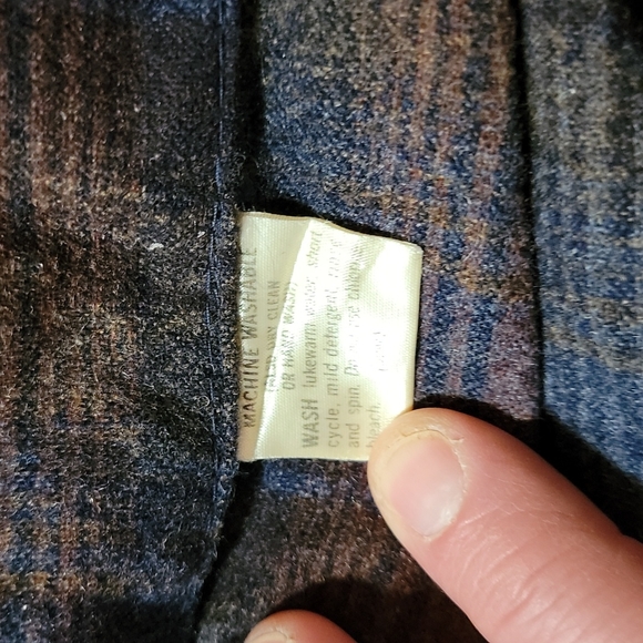 Pendleton Robe - Picture 3 of 5